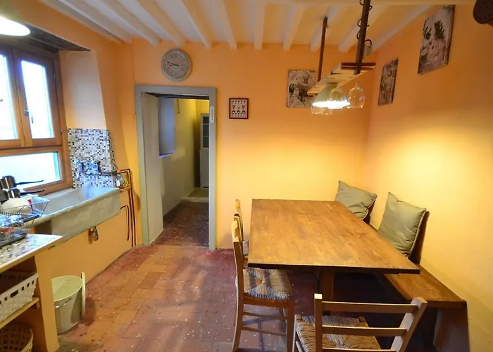 Characteristic Tuscan Flat Lucchio photo