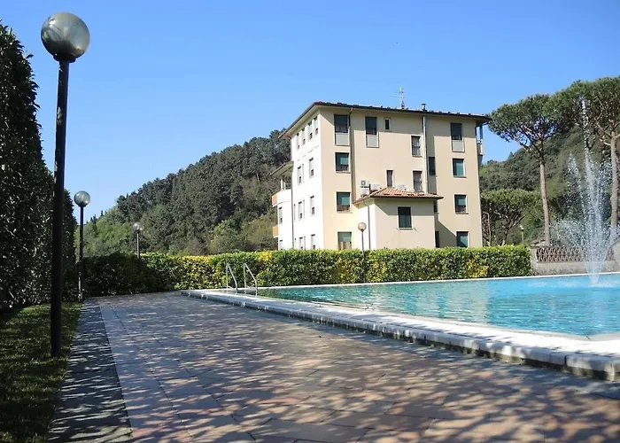 Hotel Ristorante Grappolo D'Oro Strettoia photo