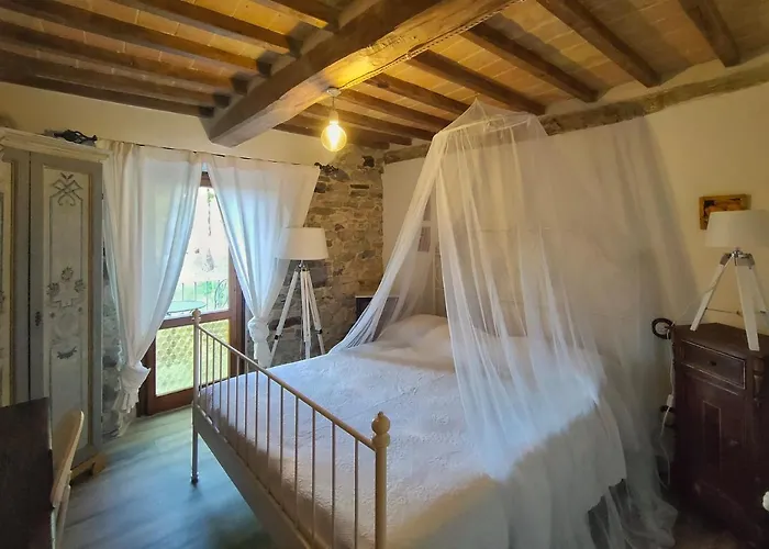 La Pecora E L Agnello Panzió Caprese Michelangelo képek