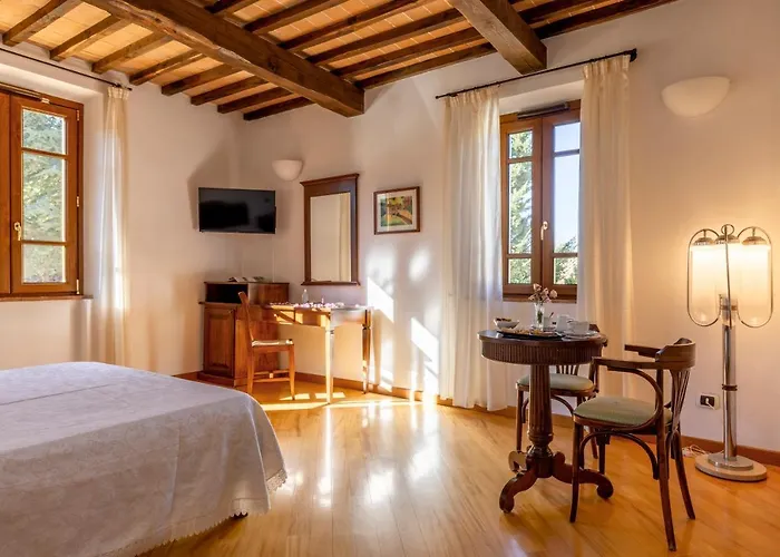 Hotel La Pace Asciano photo