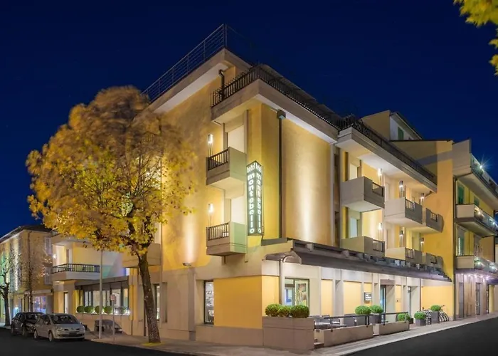 Hotel Montebello Montecatini Terme photo