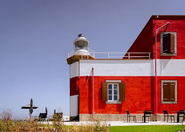 Resort Faro Di Punta Fenaio Campese  photo
