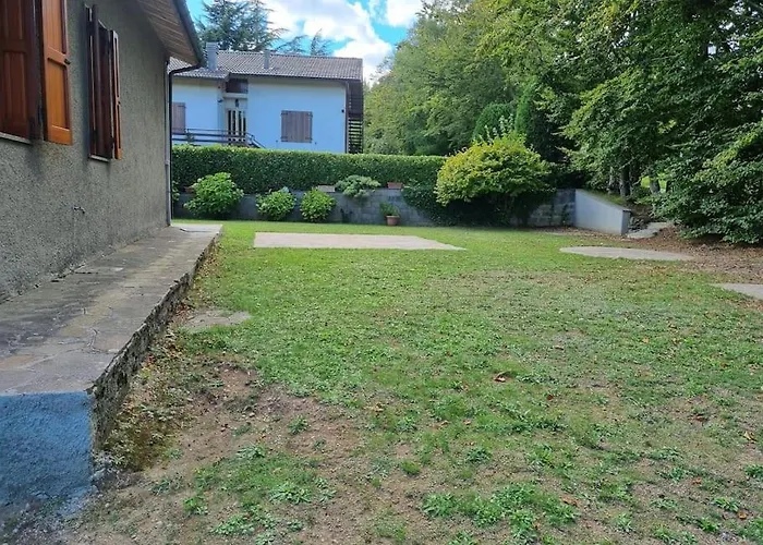 Villetta Con Ampio Giardino Montepiano photo