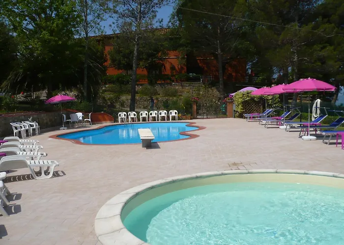 Hotel Il Poggetto Castellina Marittima photo