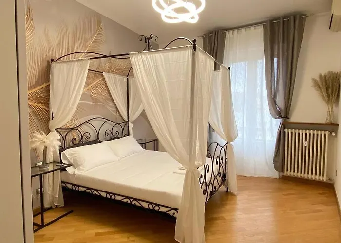 Sara Home Florence Scandicci photo