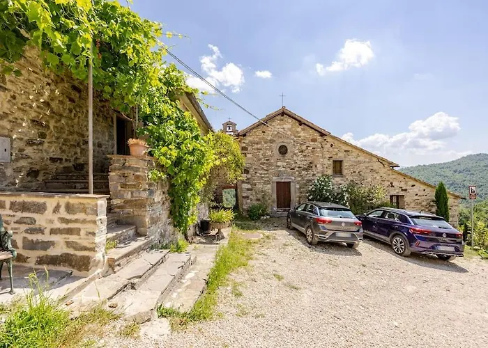 Фото Вилла Enchanting Hilltop Retreat Tuscan Views By Castle Montalone