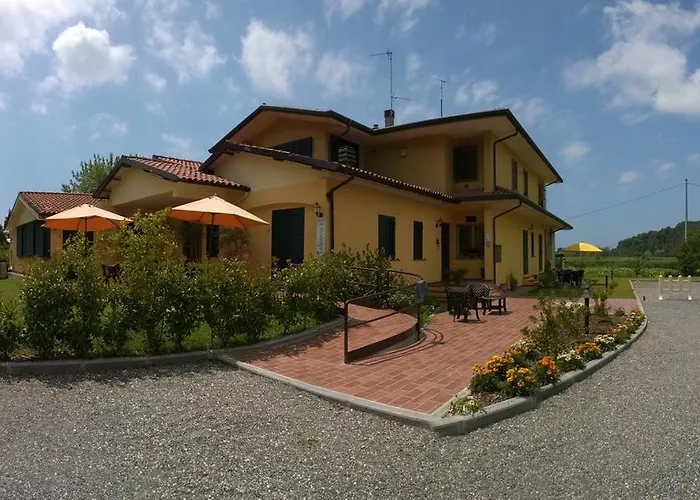 Cecco Di Nara Hotel Massarosa photo