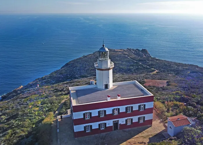 Faro Capel Rosso Hotel Giglio Castello photo
