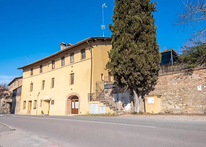 صورة Rustic Tuscan Retreat A Cozy Escape Near Siena Val di Pugna