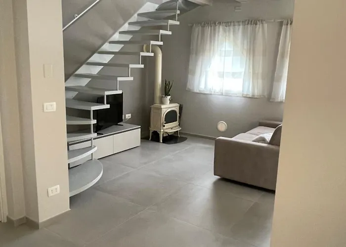 Casina Vittorio Villa Treggiaia photo