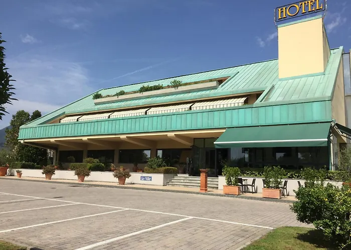 Фото Hotel Le Ville Капаннори