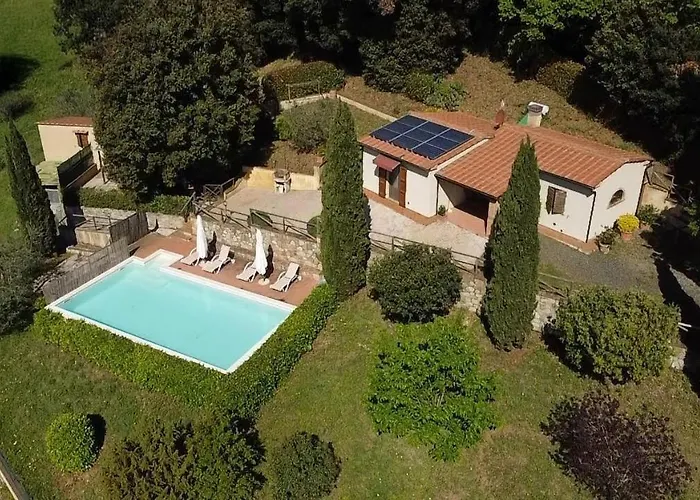 foto di Villa Le Vignacce Lustignano