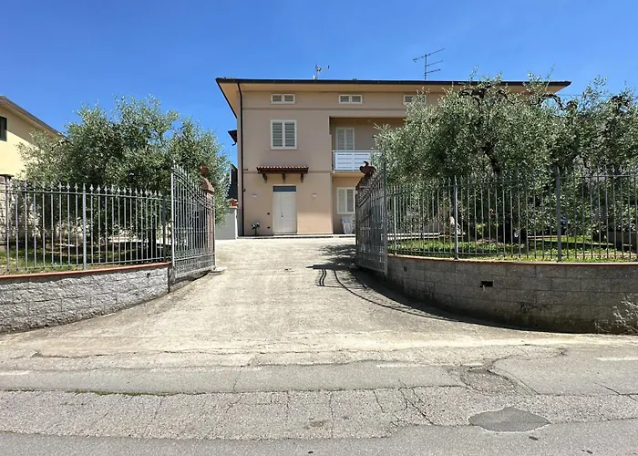 Casa In Mezzo Agli Ulivi Hotel Lamporecchio foto