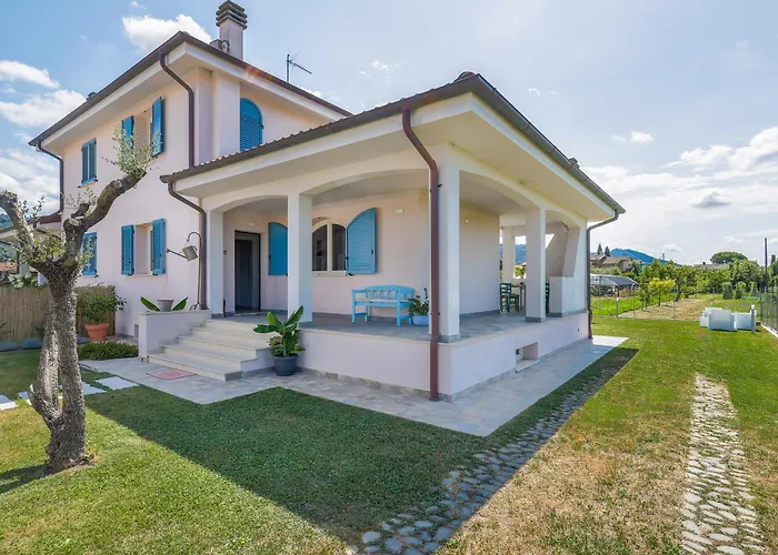 Casa Grotti: Charm&Comfort vicino al Mare Capezzano Pianore foto