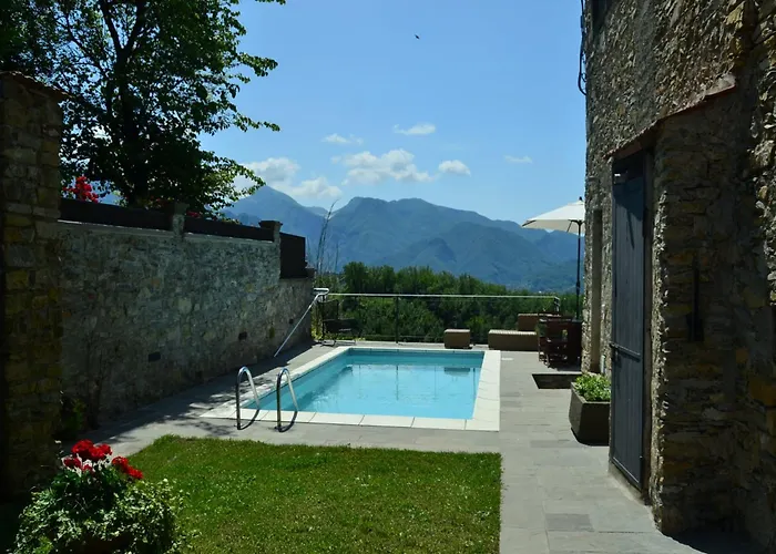 Rustic Tuscan Cottage Fivizzano photo