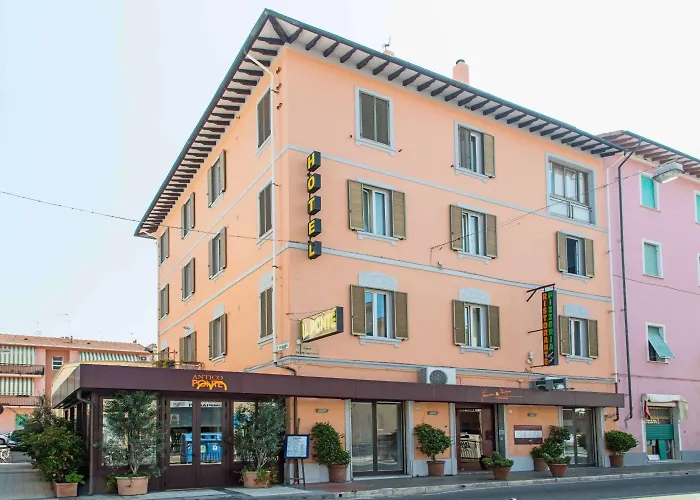 Hotel Il Ponte Cecina  foto