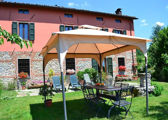 Tuscan Farmhouse In Castiglione Di Garfagnana With Garden zdjęcie