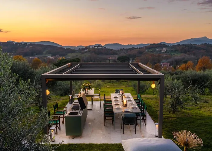 Lose The World. Find Yourself. Villa Duemani, 8 Bedrooms, Panoramic Pool & Spa Borgonuovo  fotorgafie