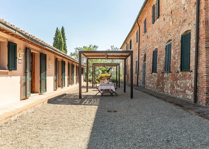 Fattoria Fibbiano Villa Terricciolaの写真