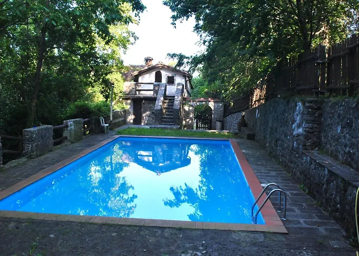صورة Holiday Home With Garden And Shared Pool Migliorini