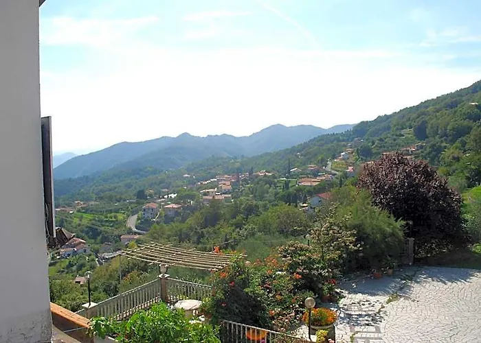 Hotel Mirador Podenzana photo