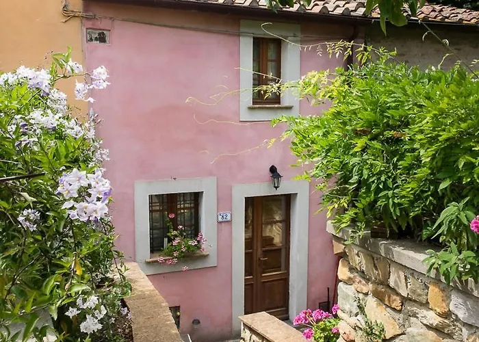 Фото Casa Livia - With A View In A Medieval Village Near Pisa Montemagno 