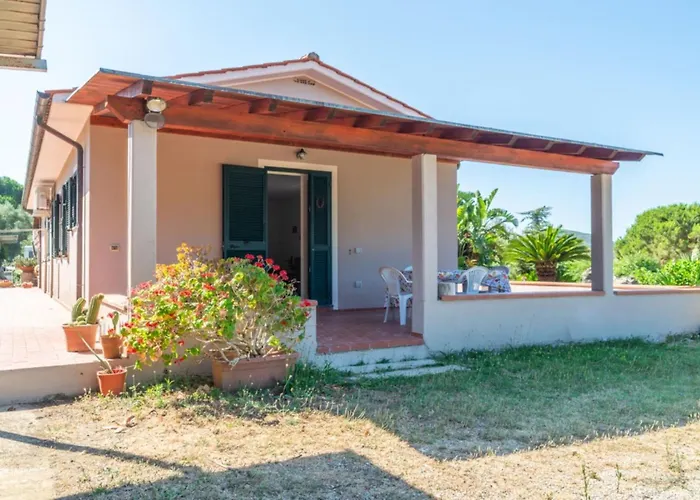 Appartamenti Azienda Agricola - Goelba Lacona zdjęcie