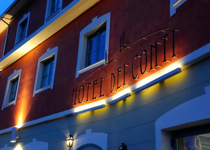 Hotel Dei Conti Castelnuovo di Val di Cecina photo