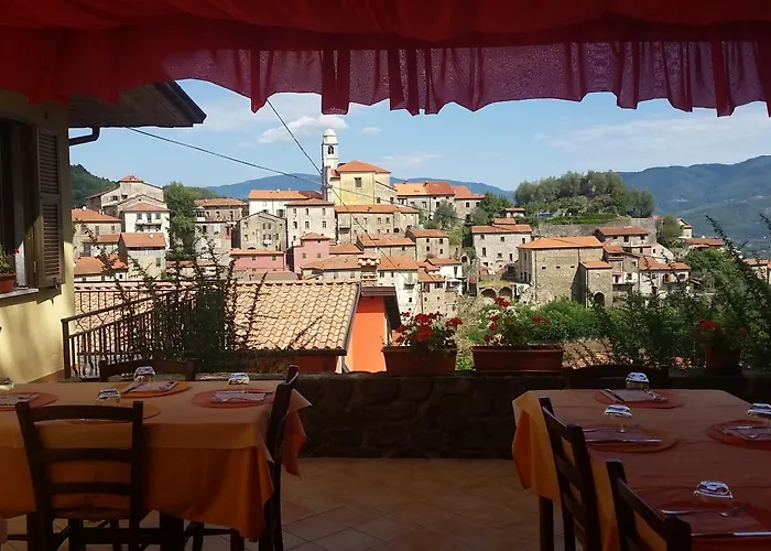 Hotel Ristorante El Caracol Mulazzo photo