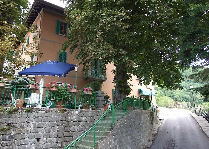 Hotel Villa Patrizia Cutigliano photo