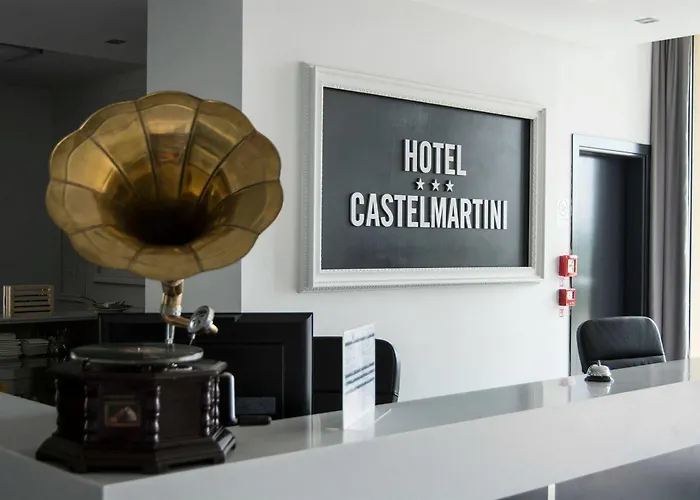 Castelmartini Wellness & Business Hotel Larciano photo