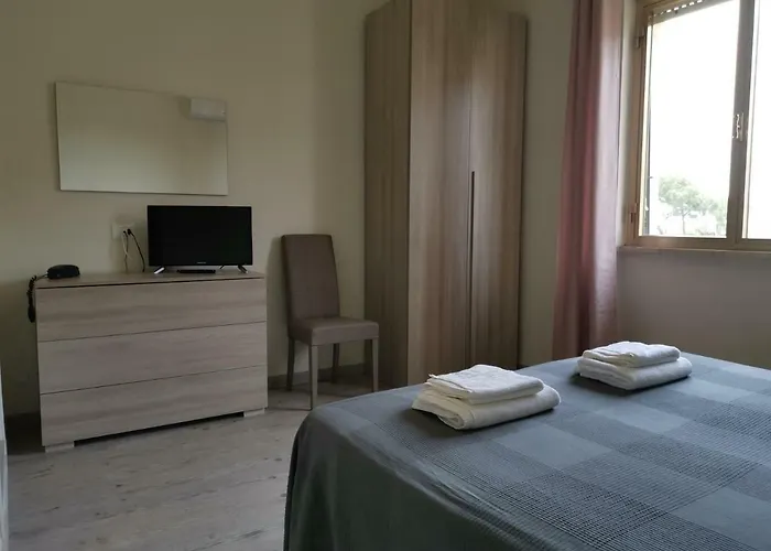 Hotel La Pineta Carrara photo