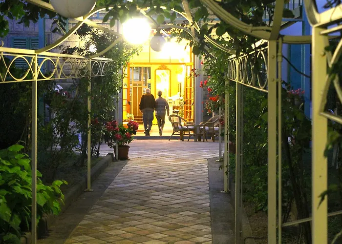 Hotel Croce Di Savoia Vallombrosa photo