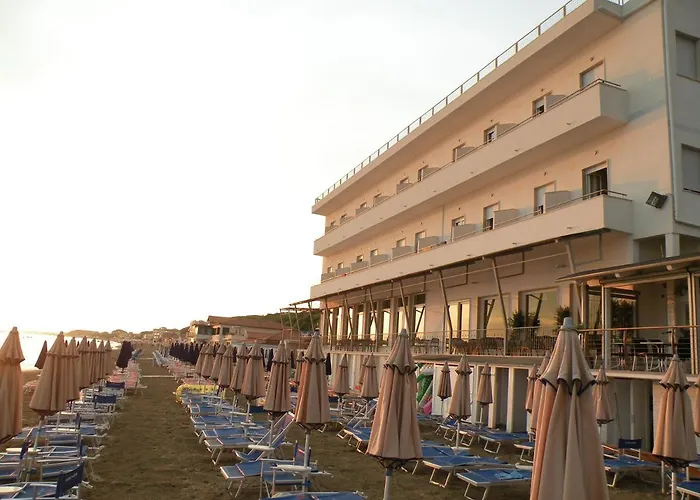 Hotel Parrini Follonica photo